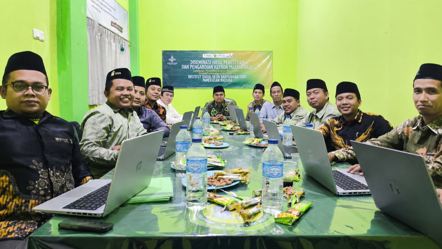 Dosen IDB Pamekasan Madura Diseminasikan Hasil Penelitian dan Pengabdian Kepada Masyarakat